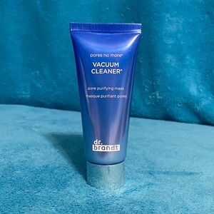 NIP - Dr. Brandt Vacuum Cleaner Pore Purifying Mask in Blue